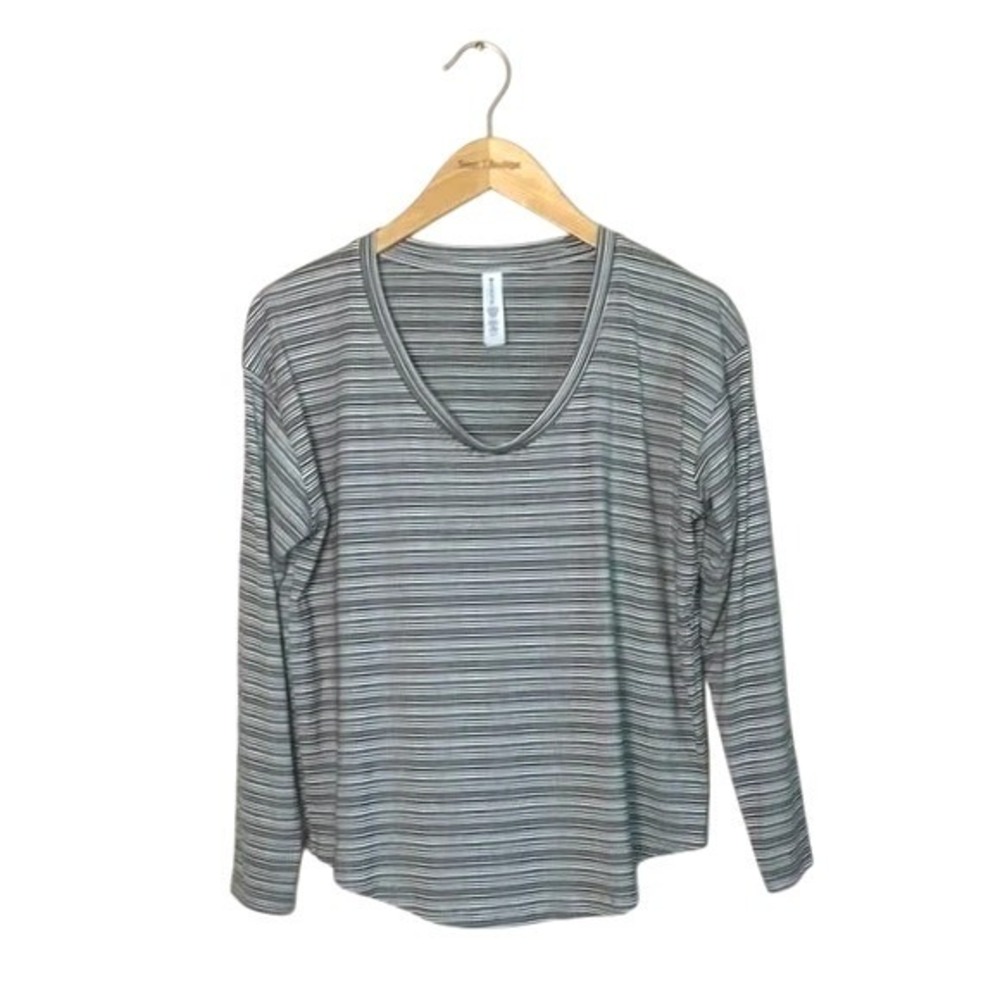 ATHLETA Women Medium Petite Black White Stripe Long Sleeve Scoop‎ Neck Tunic Top